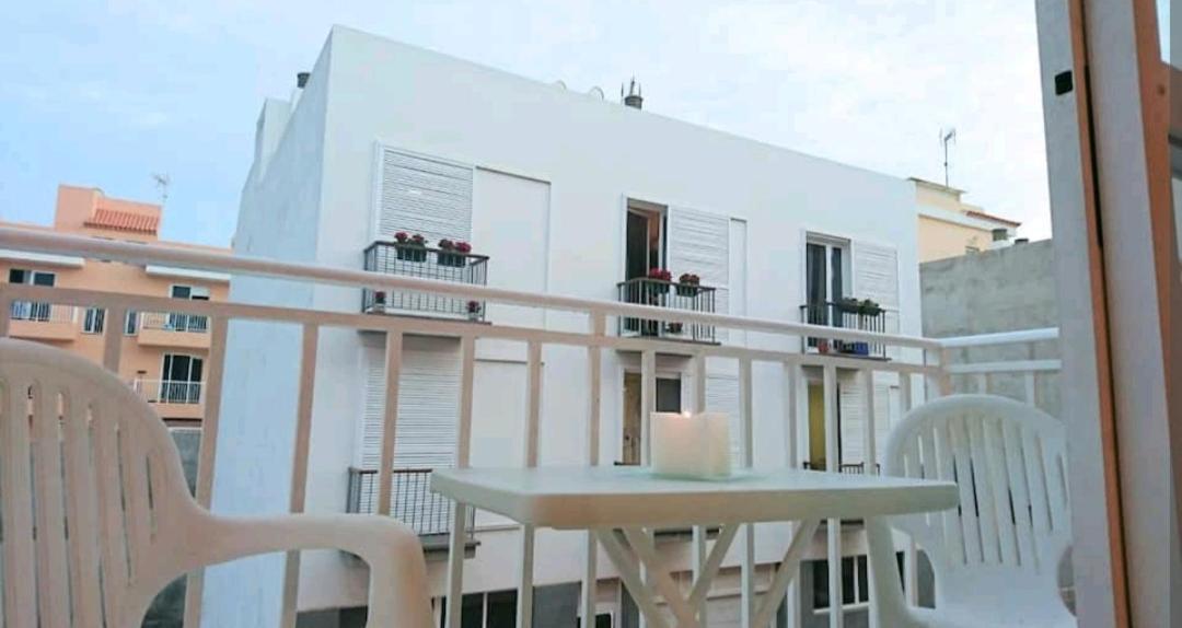 Cozy Apartment + Parking Playa San Juan Guía de Isora Exteriör bild